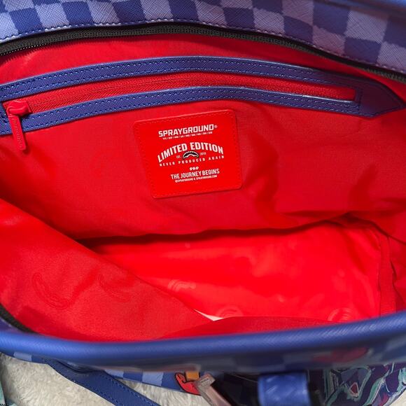 SPRAYGROUND RUGRATS SUSIE CRAYON SHARK MESSENGER TOTE - Picture 5 of 5